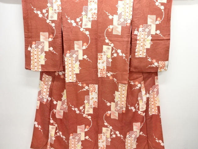 アンティーク　短冊に枝梅模様着物